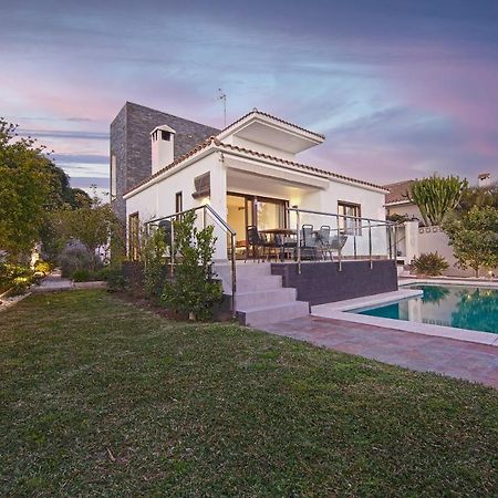 Modern Villa Close To Costabella Beach Marbella Exterior photo